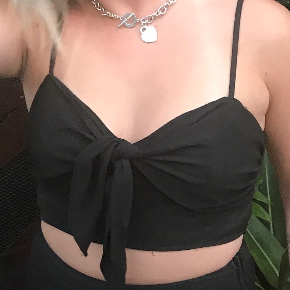 Black crop top
